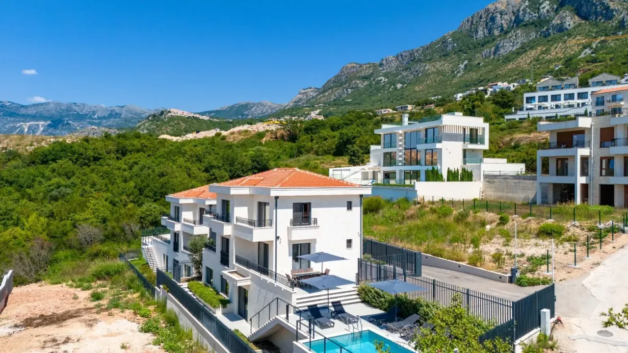 Prodaja, kuća, 318m², Reževići, Budva