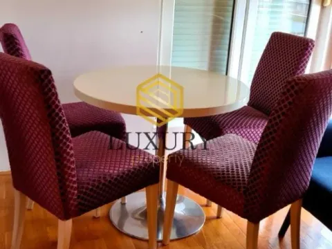 Prodaja, jednosoban stan, 48m², Tološi, Podgorica - image 12