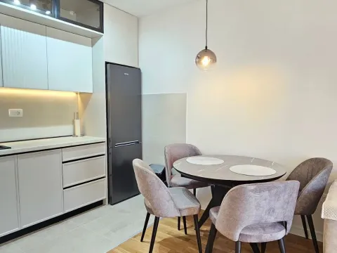 Rent, two bedroom apartment, 65m², Pobrežje, Podgorica - image 3