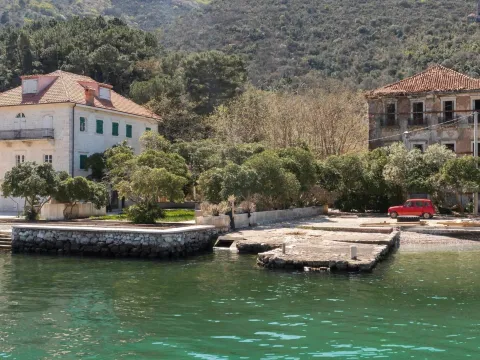 Prodaja, kuća, 2490m², Kotor, Crna Gora - image 2