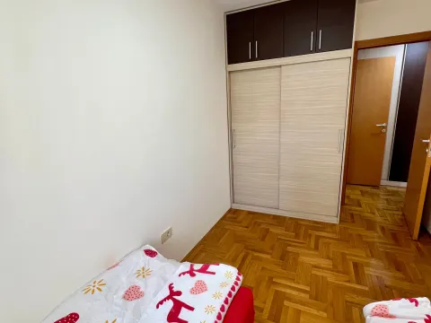 Prodaja, dvosoban stan, 69m², Stari Aerodrom, Podgorica - image 10