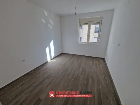 Sale, two bedroom apartment, 74m², Bečići, Budva - image 10