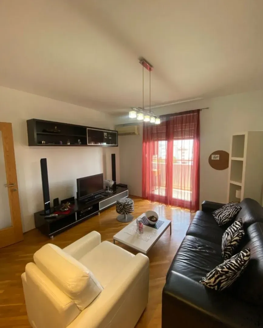 Rent, one bedroom apartment, 50m², Preko Morače, Podgorica
