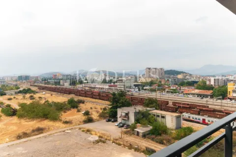 Izdavanje, dvosoban stan, 65m², Stari Aerodrom, Podgorica - image 13
