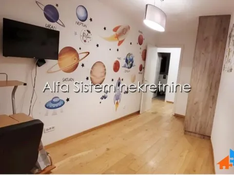 Izdavanje, trosoban stan, 72m², Cvetkova Pijaca, Zvezdara Sve Podlokacije - image 7