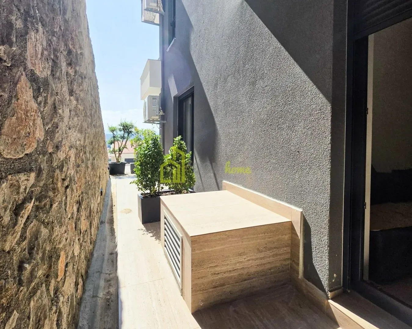 Izdavanje, jednosoban stan, 35m², Gorica C, Podgorica