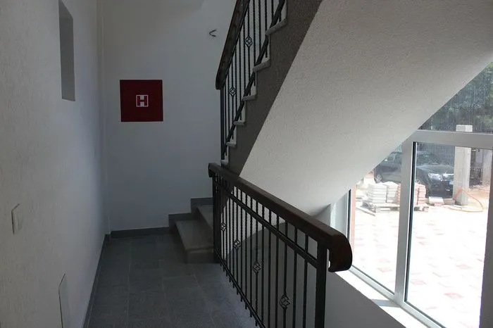 Prodaja, stan, 84m², Dobra Voda, Bar