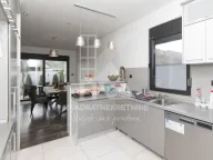 Prodaja, kuća, 250m², Tološi, Podgorica - image 16