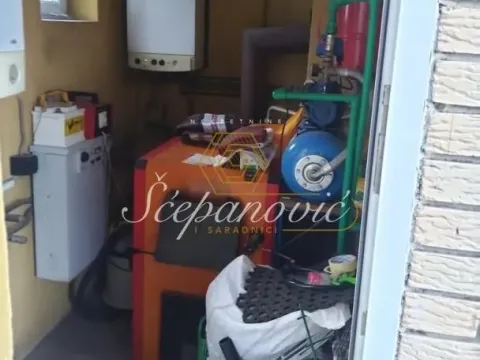 Prodaja, kuća, 360m², Veternik, Novi Sad Sve Podlokacije - image 31