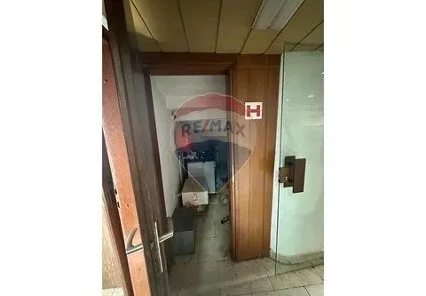 Rent, office space, 194m², Centar, Bar - image 9