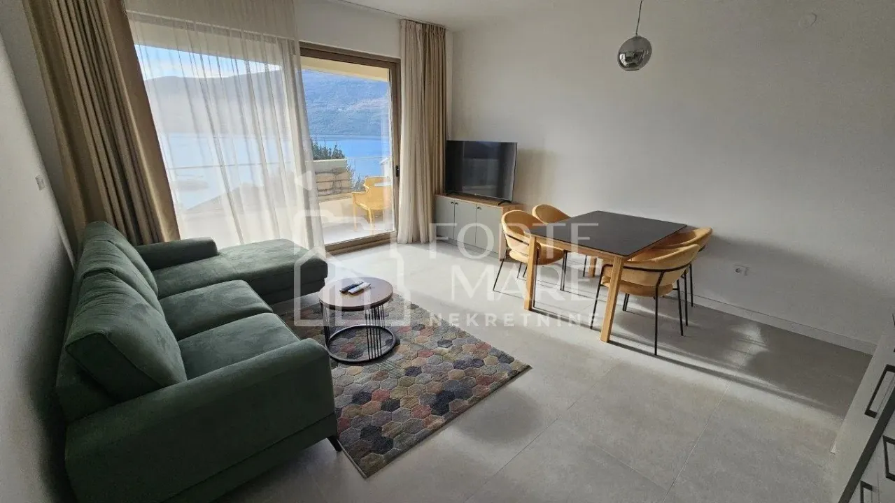 Prodaja, jednosoban stan, 41m², Baošići, Herceg Novi