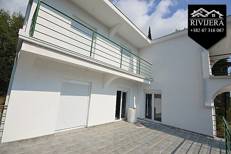 Prodaja, kuća, 450m², Mojdež, Herceg Novi
