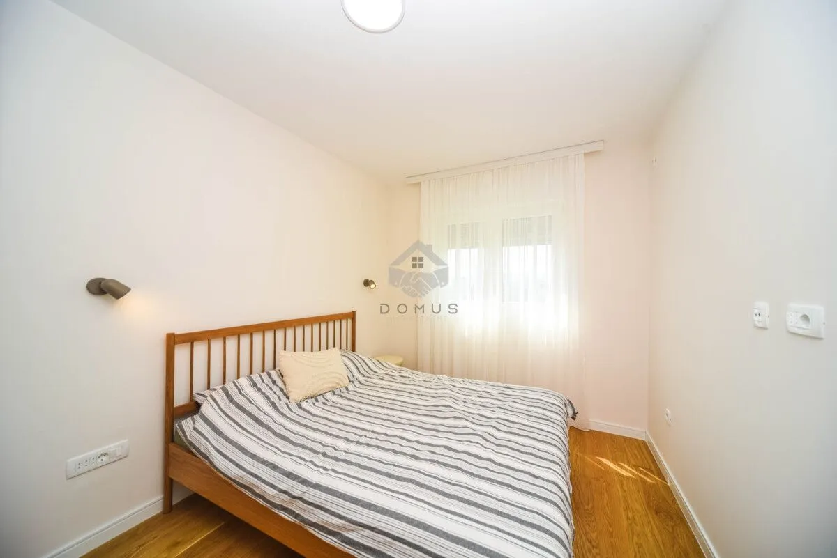 Izdavanje, jednosoban stan, 40m², Pobrežje, Podgorica