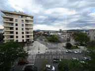 Prodaja, dvosoban stan, 71m², Pejton, Podgorica - image 18