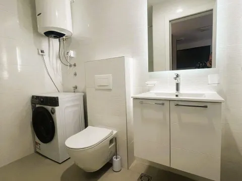 Rent, one bedroom apartment, 45m², Stari Aerodrom, Podgorica - image 7