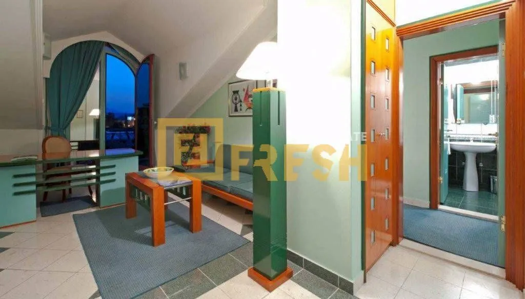Prodaja, ugostiteljski objekat, 722m², Centar, Podgorica