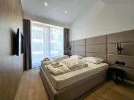 Izdavanje, dvosoban stan, 106m², Centar, Budva - image 3