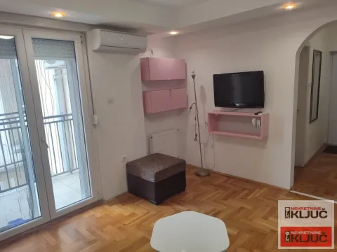 Prodaja, jednosoban stan, 37m², Grbavica, Novi Sad Sve Podlokacije - image 2