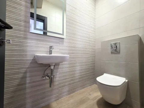 Prodaja, dvosoban stan, 77m², Zagorič, Podgorica - image 12