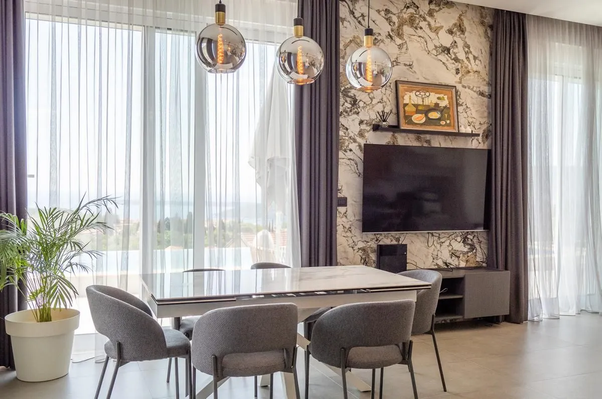 Prodaja, kuća, 320m², Herceg Novi, Crna Gora