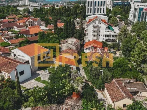 Sale, land lot, 900m², Stara Varoš, Podgorica - image 2