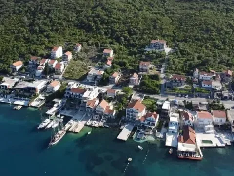 Prodaja, plac, 1700m², Radovići, Tivat - image 2
