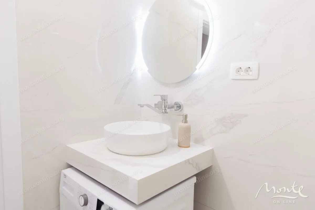Sale, two bedroom apartment, 74m², Sveti Stefan, Budva
