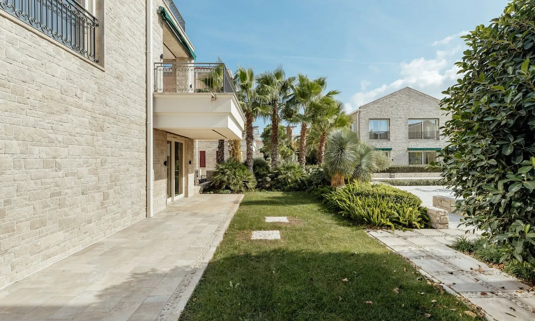 Prodaja, kuća, 325m², Portonovi, Herceg Novi