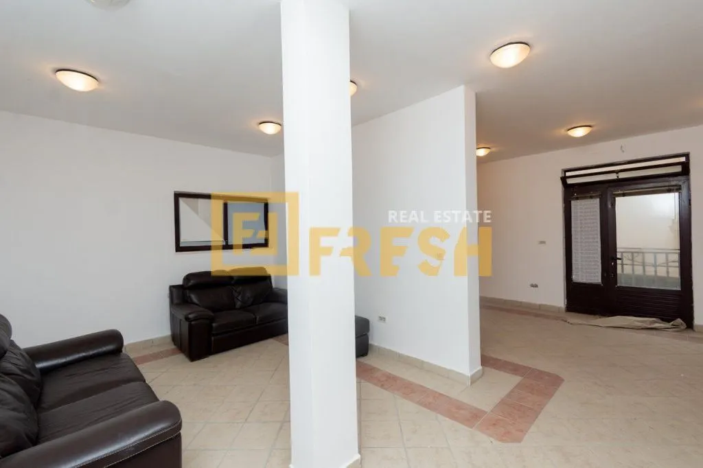 Sale, office space, 323m², Stari Aerodrom, Podgorica