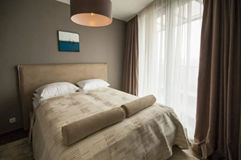 Izdavanje, trosoban stan, 92m², Kalenić Pijaca, Vračar Sve Podlokacije