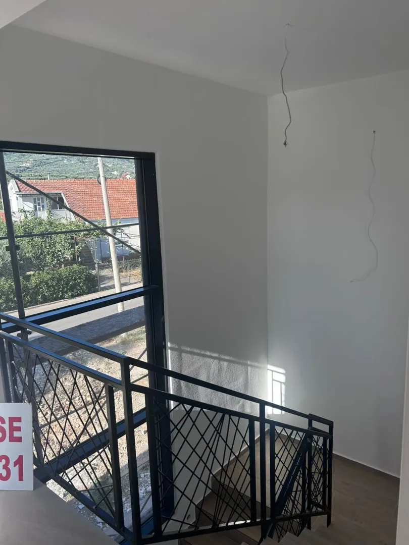 Prodaja, kuća, 225m², Polje, Bar