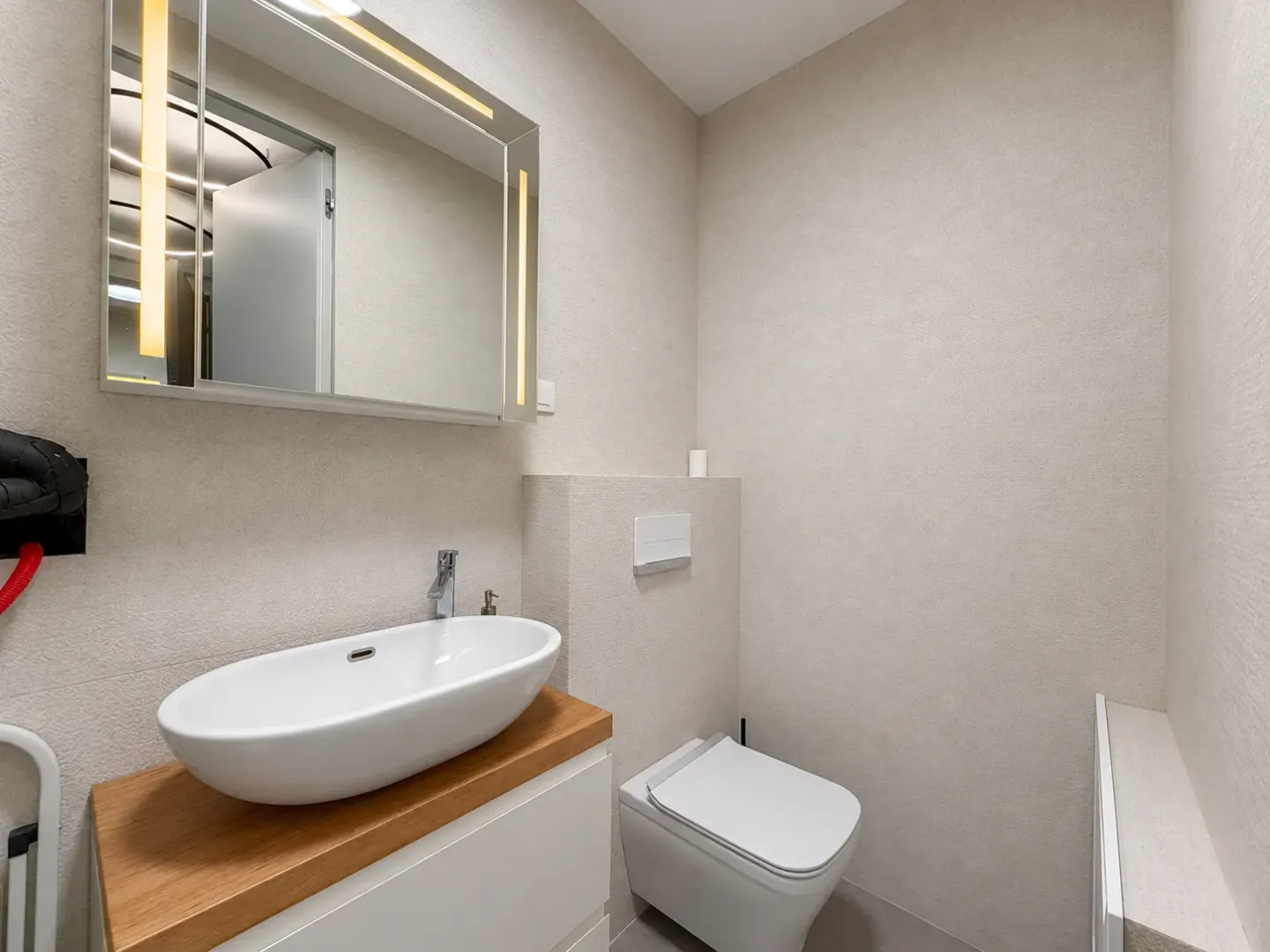 Rent, two bedroom apartment, 117m², Centar, Budva