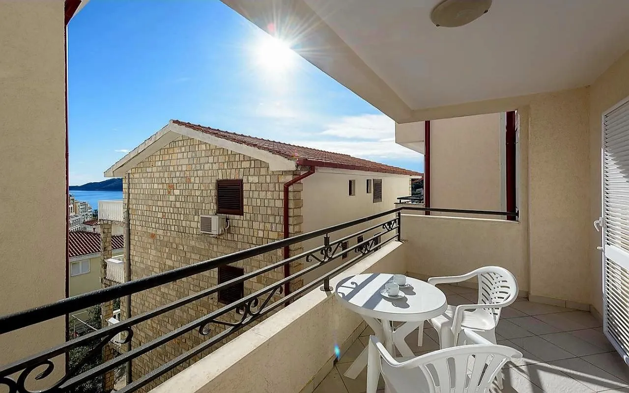 Sale, one bedroom apartment, 36m², Bečići, Budva