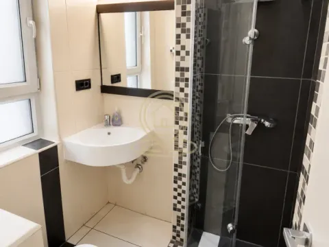 Rent, two bedroom apartment, 45m², Stari Grad, Beograd - image 11