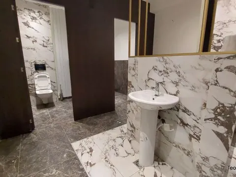 Izdavanje, poslovni prostor, 108m², Terazije, Užice - image 9