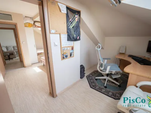 Prodaja, dvosoban stan, 60m², Centar, Podgorica - image 12