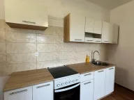 Izdavanje, trosoban stan, 89m², Seljanovo, Tivat - image 10