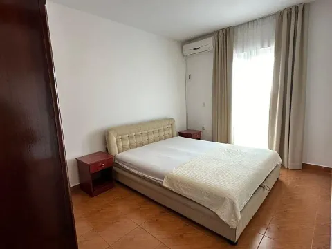 Rent, three bedroom apartment, 120m², Prijevor, Budva - image 4