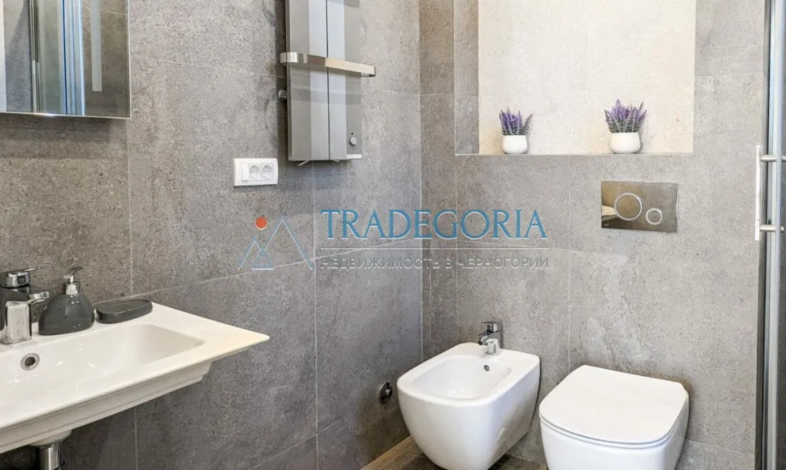 Prodaja, kuća, 365m², Utjeha, Ulcinj