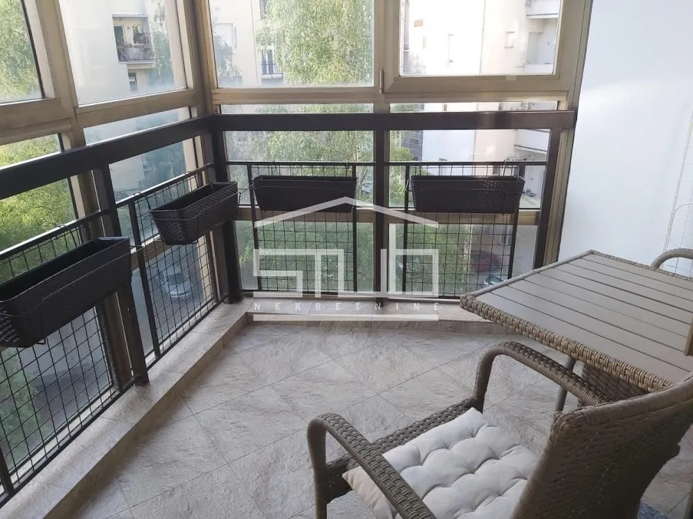 Rent, three bedroom apartment, 85m², Vračar Centar, Vračar Sve Podlokacije