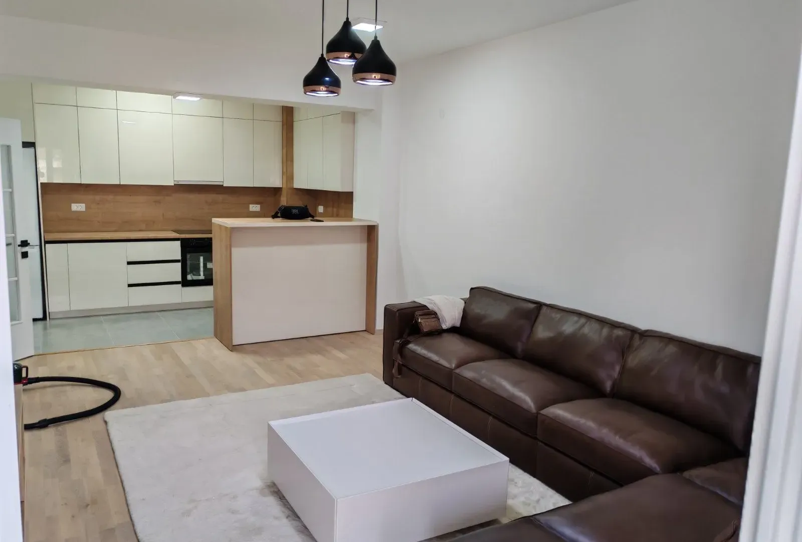 Rent, two bedroom apartment, 79m², Malo Brdo, Podgorica