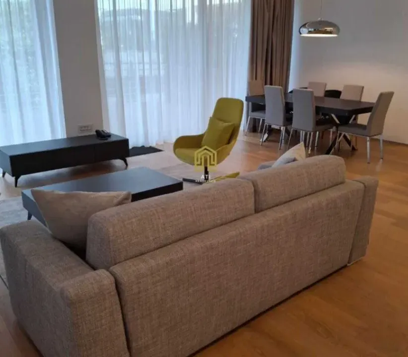 Prodaja, dvosoban stan, 160m², Zavala, Budva