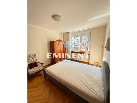 Izdavanje, dvosoban stan, 55m², Slavija, Vračar Sve Podlokacije - image 6