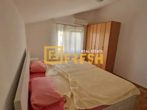 Izdavanje, dvosoban stan, 115m², Tološi, Podgorica - image 6