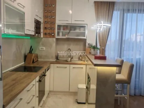 Izdavanje, trosoban stan, 65m², Višnjička Banja, Palilula Sve Podlokacije - image 8
