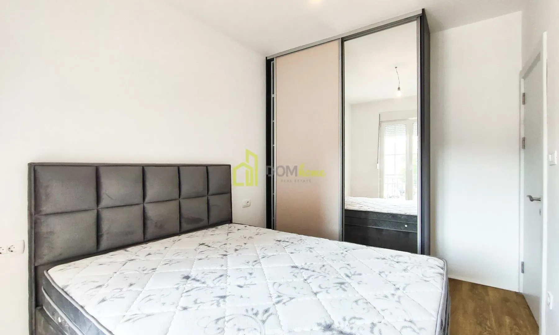 Prodaja, dvosoban stan, 64m², Cetinje, Crna Gora