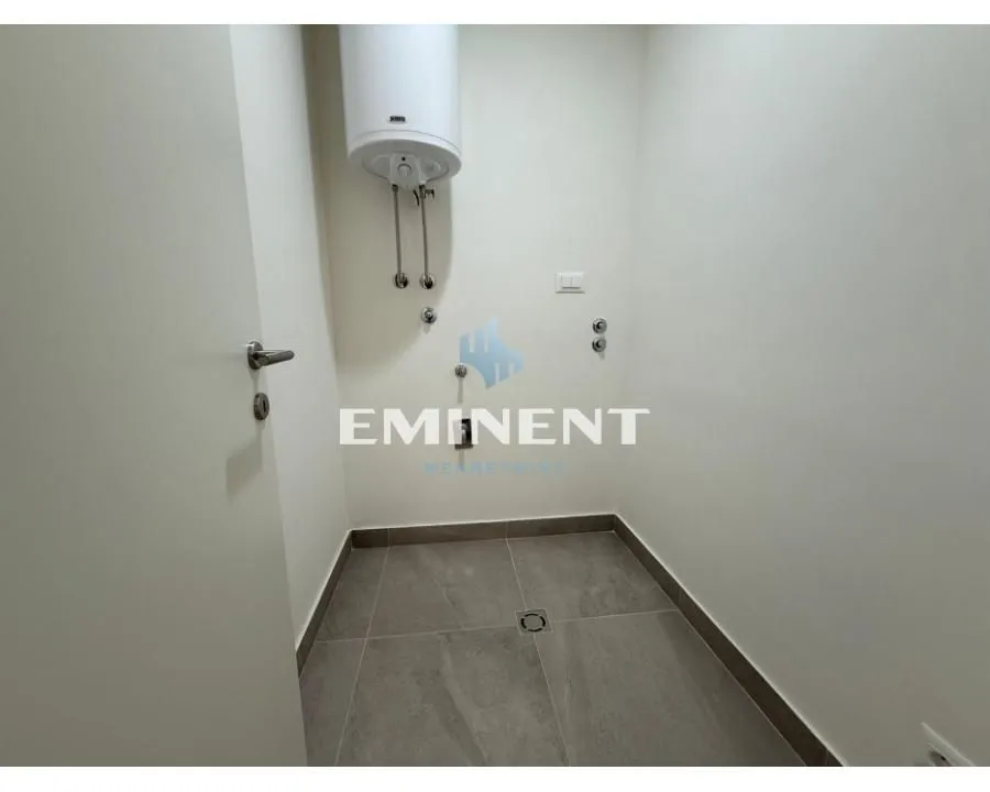 Sale, two bedroom apartment, 56m², Novi Beograd Blok 67, Novi Beograd Sve Podlokacije