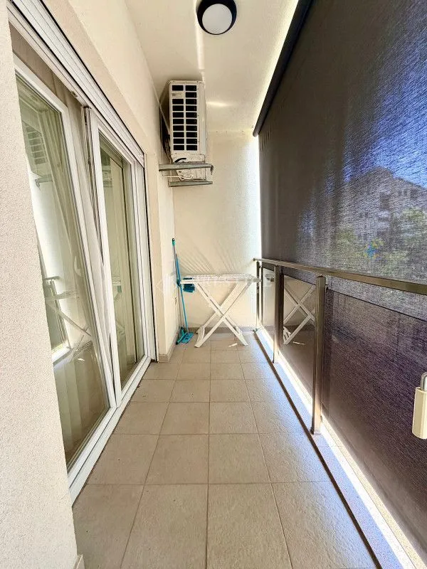 Rent, one bedroom apartment, 44m², Blok 9, Podgorica