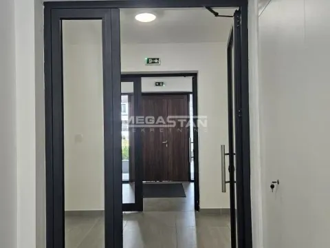 Prodaja, trosoban stan, 68m², Uciteljsko Naselje, Zvezdara Sve Podlokacije - image 19