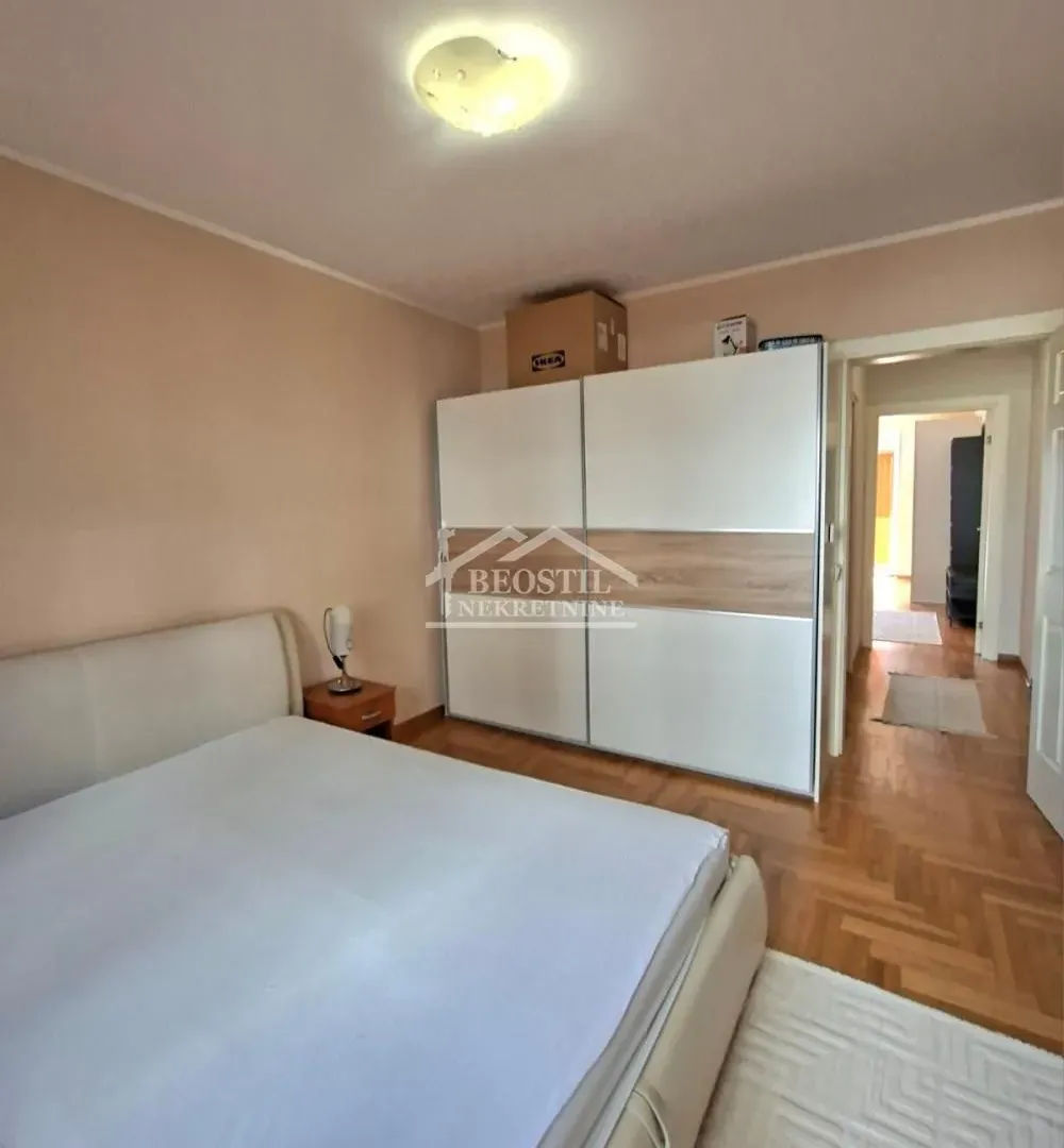 Rent, three bedroom apartment, 76m², Voždovac Sve Podlokacije, Beograd
